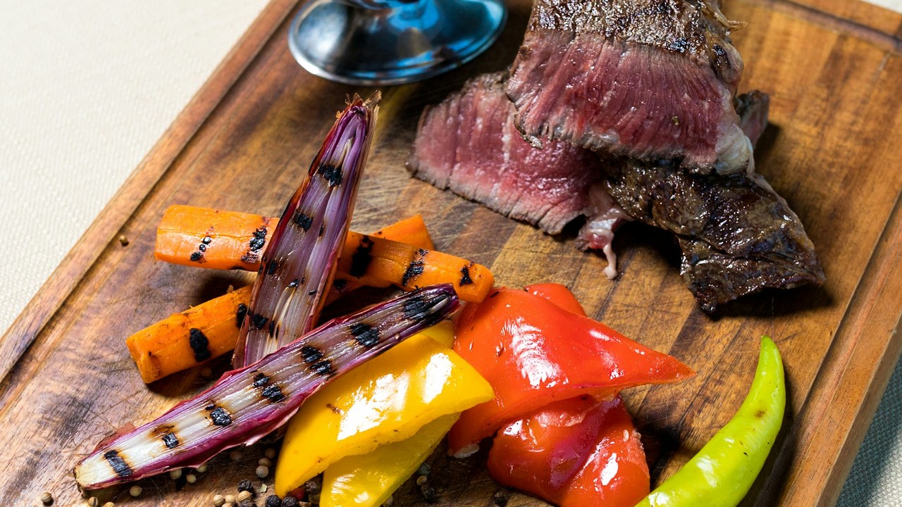 11 Fastest Growing Steakhouse Chains In The US cover