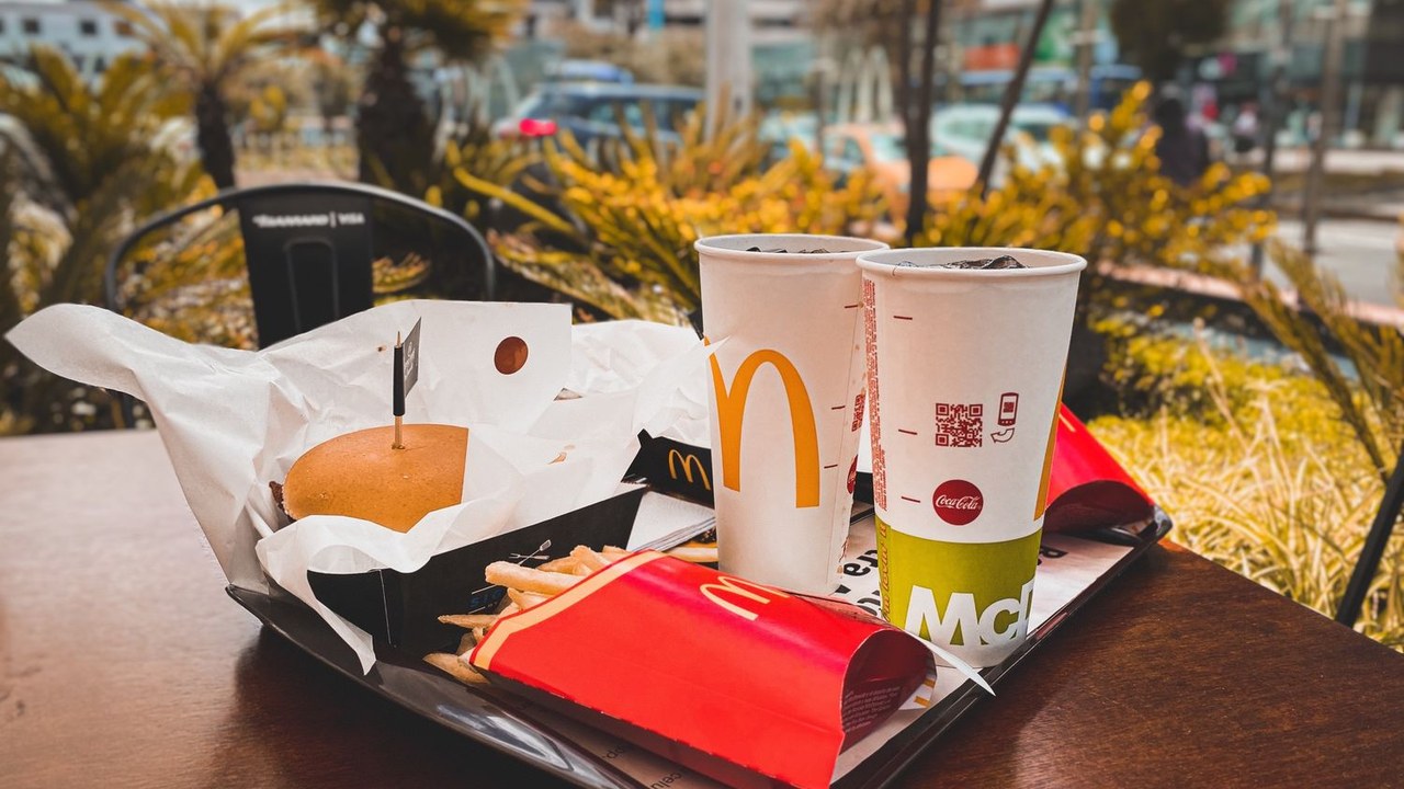5 Secrets Of Why McDonald's Coke Is So Good cover