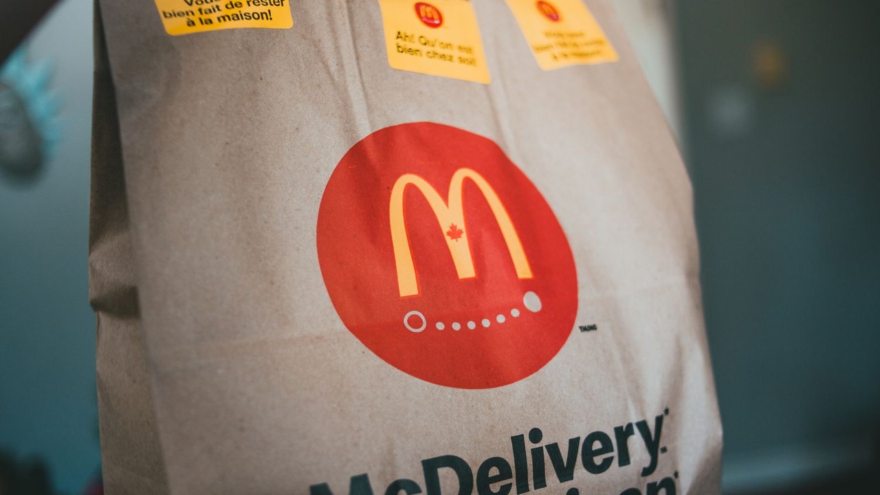McDonald's $5 Meal Deal Sweeps Across The United States cover